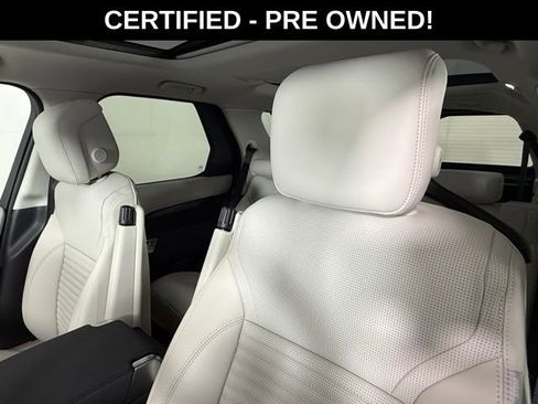 Certified 2025 Land Rover Discovery S AWD/4WD image 12