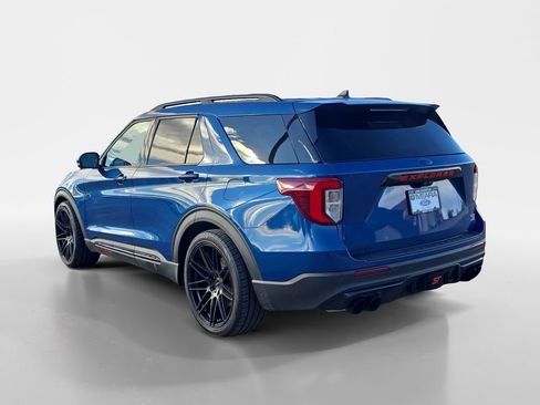 Used 2023 Ford Explorer ST w/ Equipment Group 401A image 3