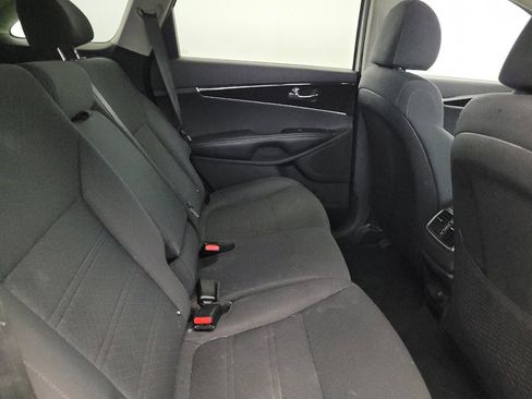 Used 2020 Kia Sorento L FWD image 19