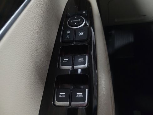 Used 2019 Kia Sorento EX FWD image 27