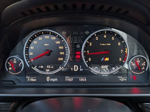 Used 2016 BMW M5 w/ Premium Package image 19