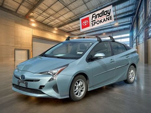 Used 2018 Toyota Prius Two w/ Prius Two Safety Plus Package FWD image 1
