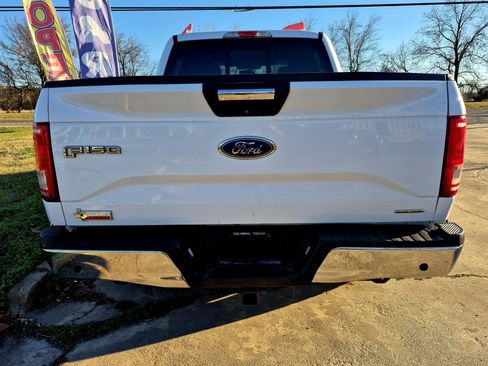 Used 2016 Ford F150 XLT w/ Equipment Group 302A Luxury image 6