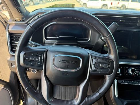 Used 2025 GMC Sierra 3500 Denali Ultimate image 22