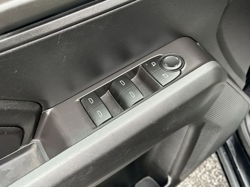 Used 2023 Chevrolet Colorado W/T image 19