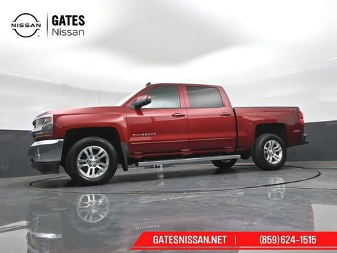 Used 2018 Chevrolet Silverado 1500 LT w/ All Star Edition AWD/4WD image 38