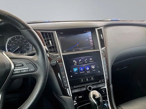 Used 2018 INFINITI Q50 Luxe w/ Essential Package (3.0T Luxe) RWD image 9