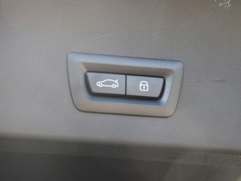 Certified 2025 BMW X3 xDrive30i w/ Premium Package image 38