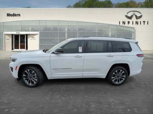 Used 2021 Jeep Grand Cherokee L Overland w/ Luxury Tech Group IV image 6