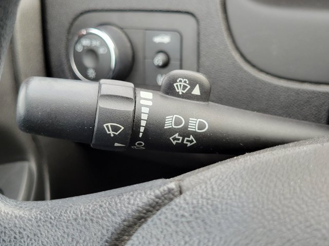 Used 2009 Chevrolet Impala LT FWD image 12