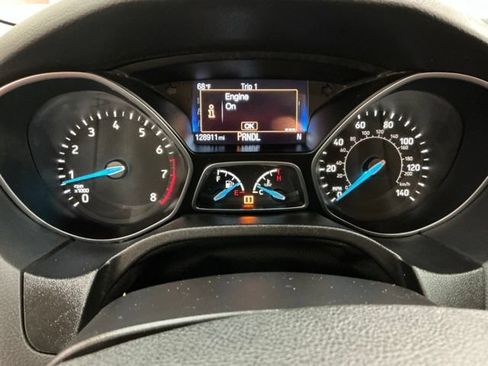 Used 2016 Ford Focus SE FWD image 29