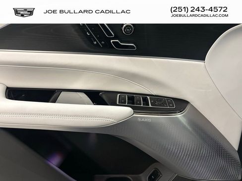 New 2026 Cadillac Lyriq Premium Sport image 7