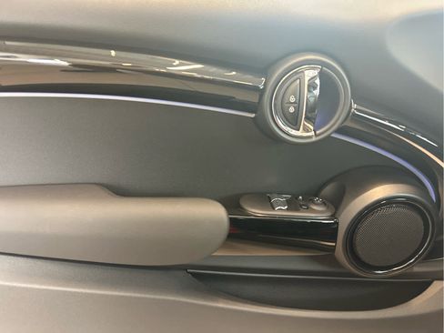 Certified 2023 MINI Cooper S w/ Signature Upholstery Package image 19