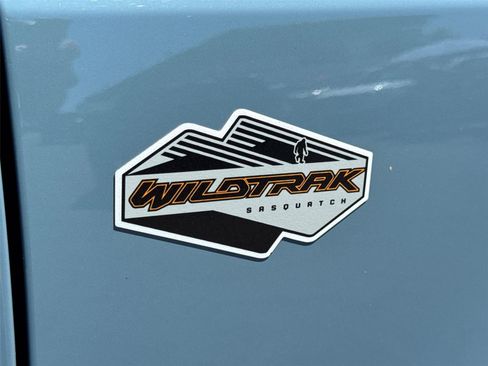 Certified 2022 Ford Bronco Wildtrak AWD/4WD image 8