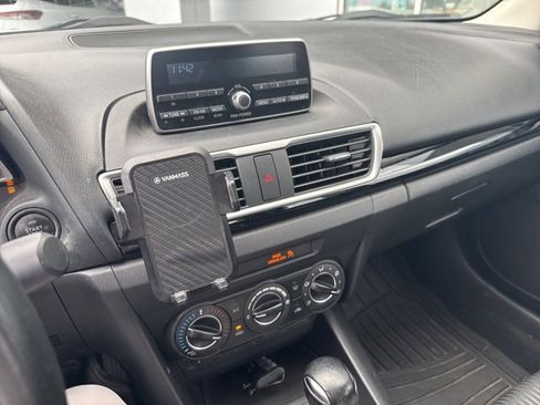 Used 2014 MAZDA MAZDA3 i Touring image 7