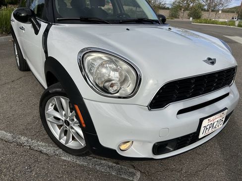 Used 2014 MINI Cooper Countryman S FWD image 8