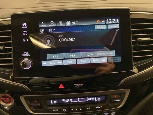 Used 2022 Honda Passport Elite image 7