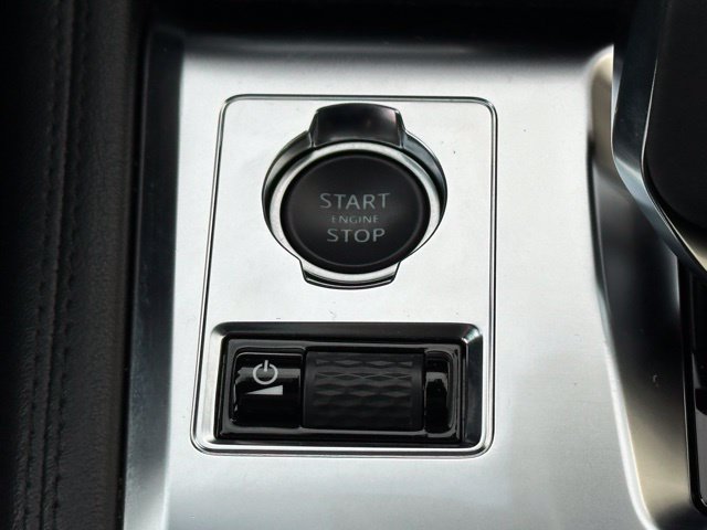 Used 2022 Jaguar F-PACE S AWD/4WD image 39