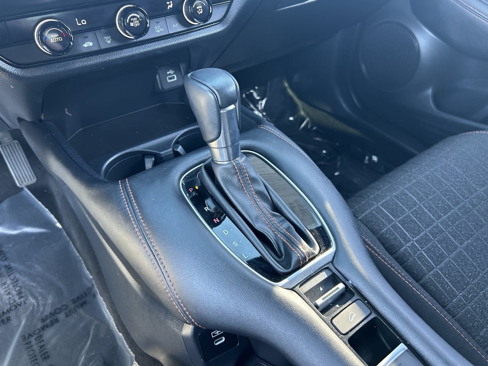 Certified 2025 Honda HR-V Sport image 29