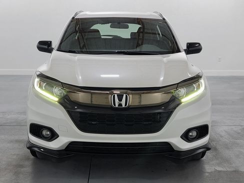 Used 2019 Honda HR-V Sport image 3