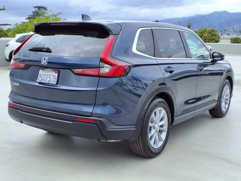 Used 2023 Honda CR-V EX-L image 5