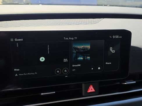 New 2027 Kia Carnival LX FWD image 22