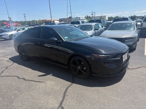 Used 2024 Honda Accord Sport image 1
