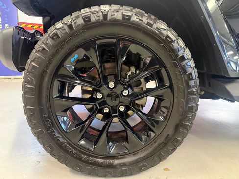 Used 2022 Jeep Wrangler Unlimited Sahara w/ Cold Weather Group image 24