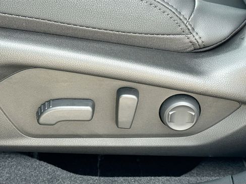 New 2026 Subaru Outback Premium image 25