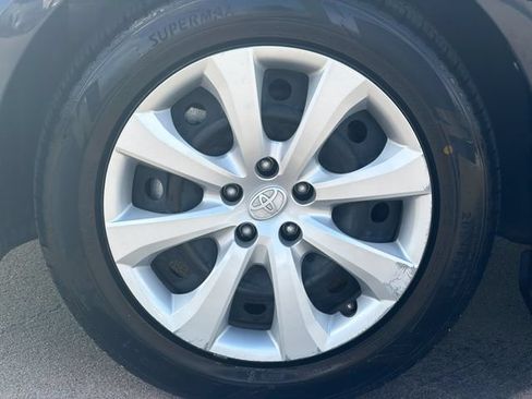 Certified 2025 Toyota Corolla LE FWD image 29