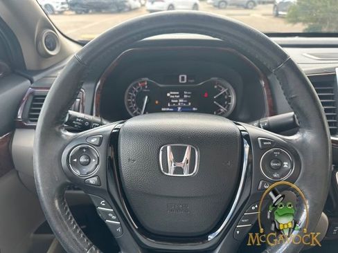 Used 2019 Honda Ridgeline RTL-E image 9