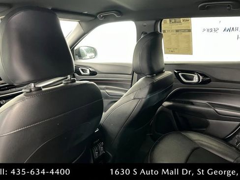 Used 2024 Jeep Compass Trailhawk image 19