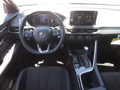 Certified 2025 Acura ADX A-Spec image 19