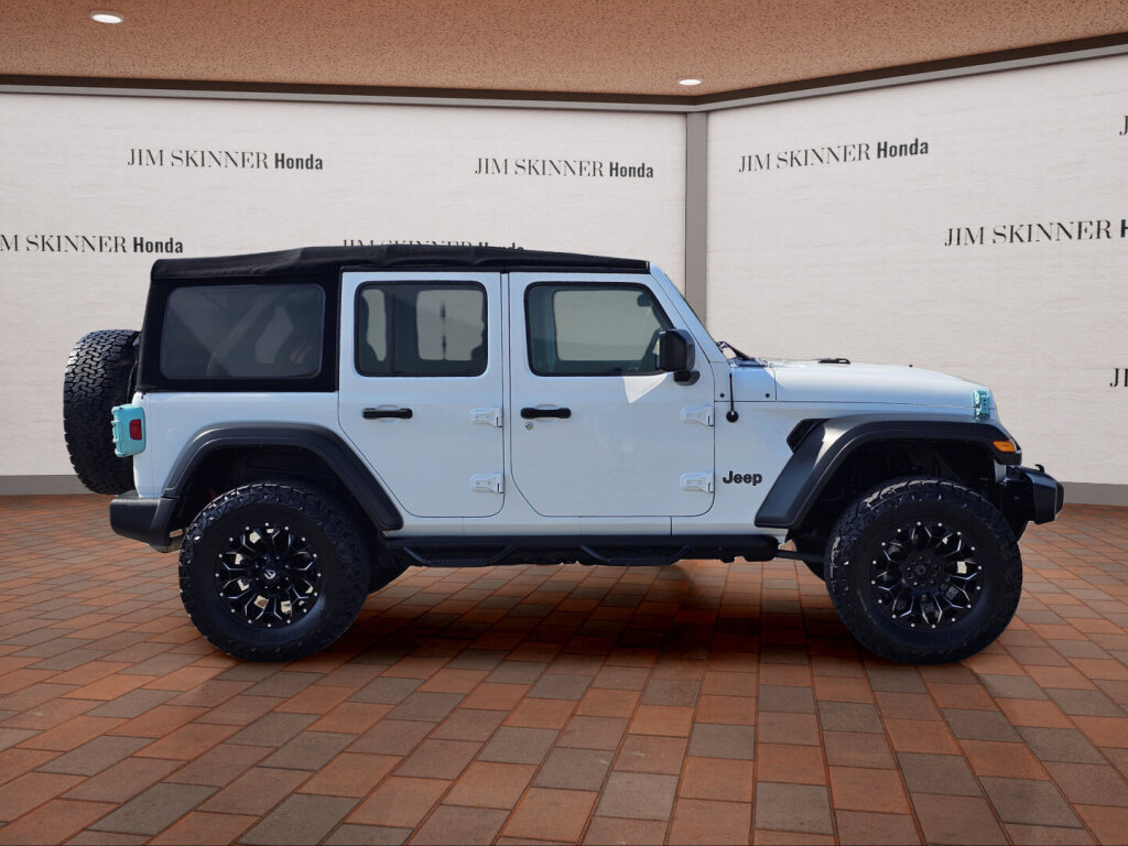 Used 2018 Jeep Wrangler Unlimited Sport S AWD/4WD image 7