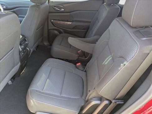 Used 2023 GMC Acadia SLE w/ Driver Convenience Package image 18