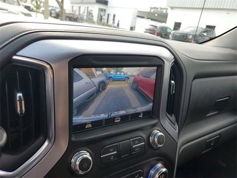 Used 2022 GMC Sierra 1500 SLT w/ SLT Premium Plus Package image 23