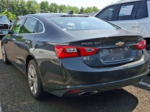 Certified 2017 Chevrolet Malibu Premier FWD image 4