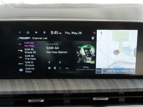 Certified 2024 Kia Telluride EX w/ EX Captain's Chair Package AWD/4WD image 22