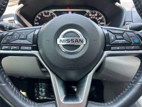 Used 2019 Nissan Altima 2.5 SL FWD image 9