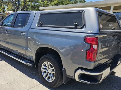 Used 2021 Chevrolet Silverado 1500 LT w/ Diesel Off-Road Package AWD/4WD image 4