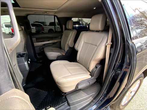 Certified 2021 Ford Expedition Max XLT image 21