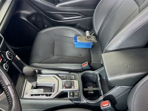 Used 2020 Subaru Forester Premium image 14