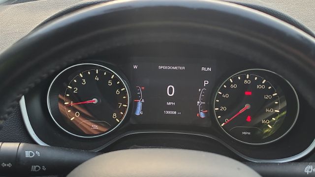 Used 2018 Jeep Compass Limited w/ Navigation Group AWD/4WD image 11