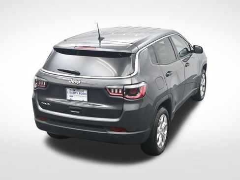 Used 2024 Jeep Compass Sport AWD/4WD image 41