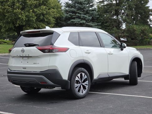 Used 2023 Nissan Rogue SV w/ SV Premium B Package AWD/4WD image 27