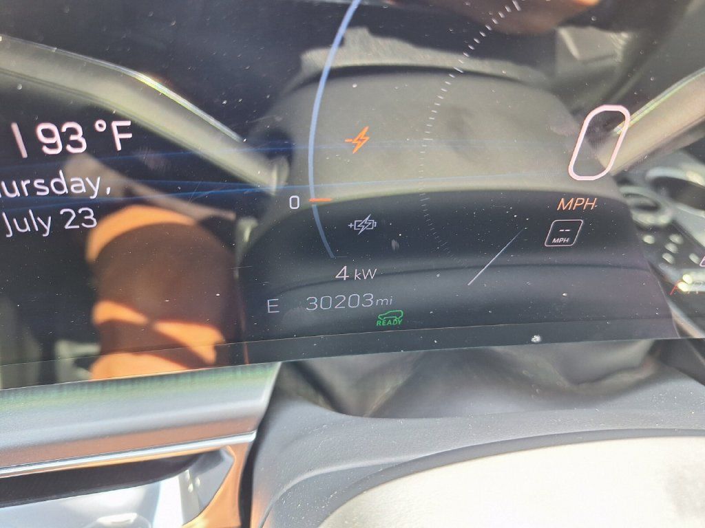 Certified 2024 Cadillac Lyriq Tech w/ Driver Assist Package AWD/4WD image 21
