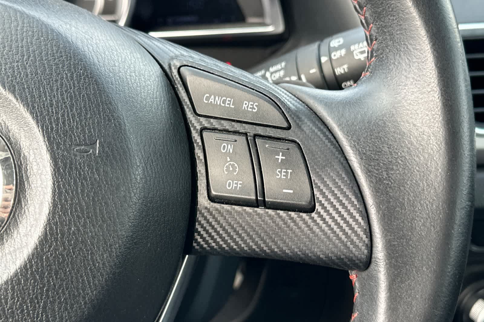 Used 2015 MAZDA MAZDA3 s Grand Touring FWD image 30