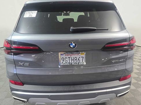 Used 2024 BMW X5 xDrive40i w/ Premium Package AWD/4WD image 5