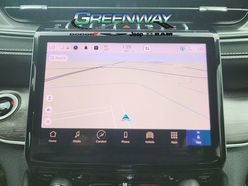 Used 2025 Jeep Grand Cherokee Limited w/ Black Appearance Package RWD image 18