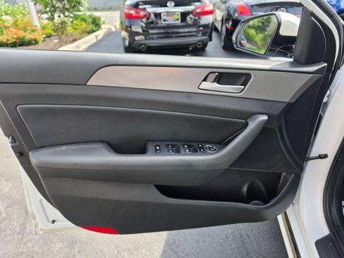 Used 2019 Hyundai Sonata Sport w/ Tech Package 03 FWD image 24